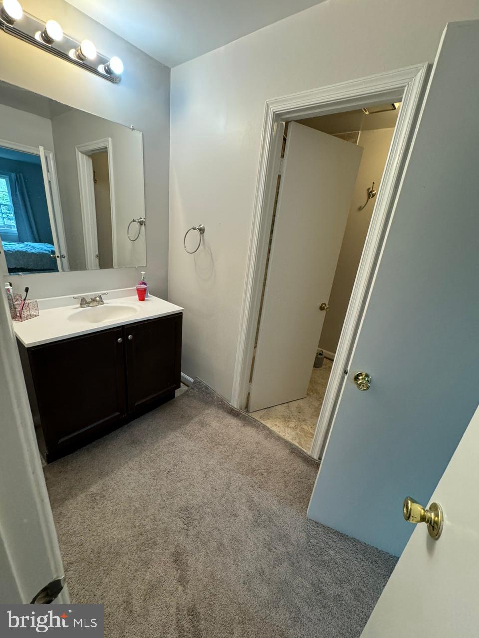 WINDING BROOK - Residential Lease