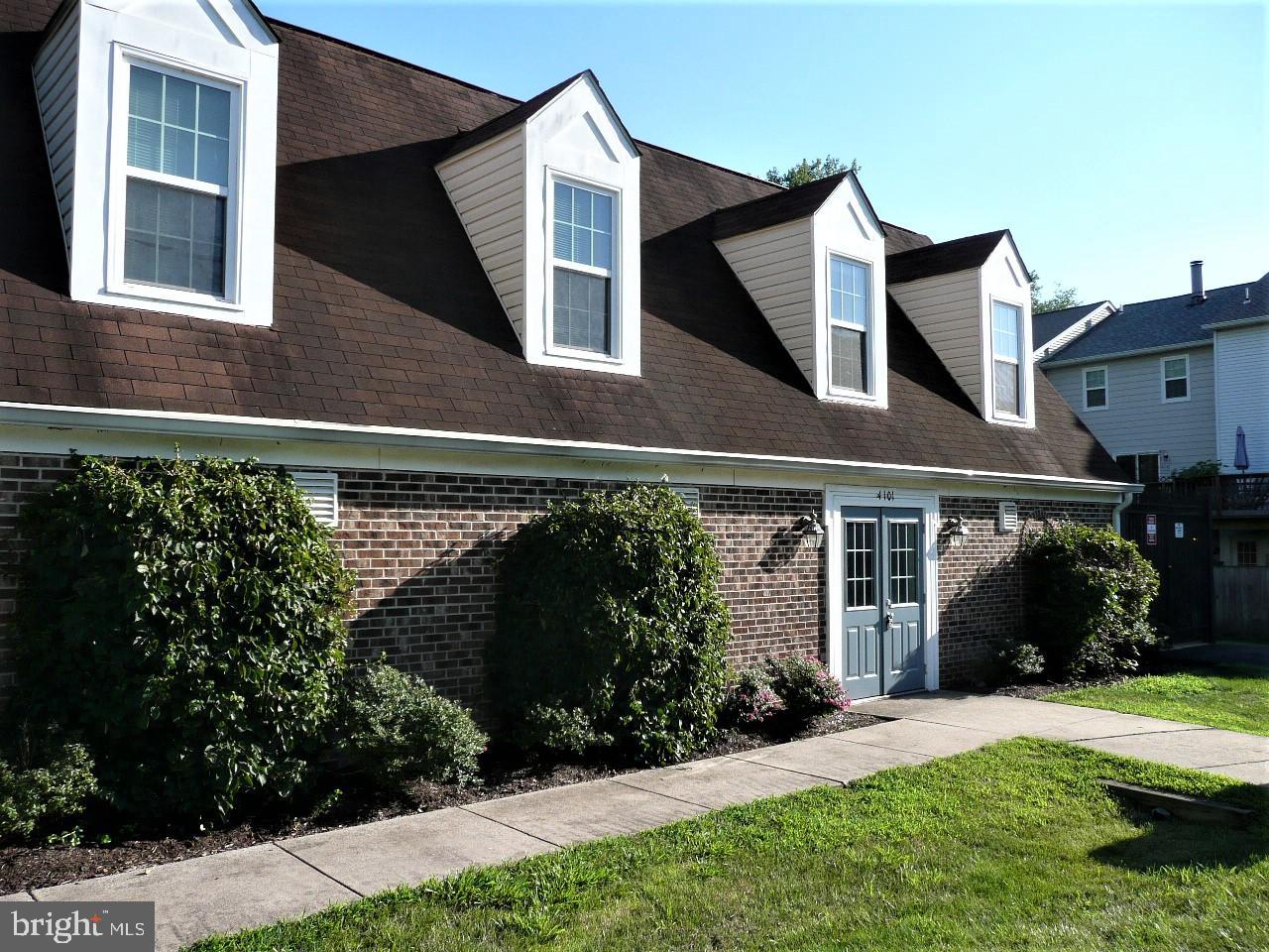 WINDING BROOK - Residential Lease