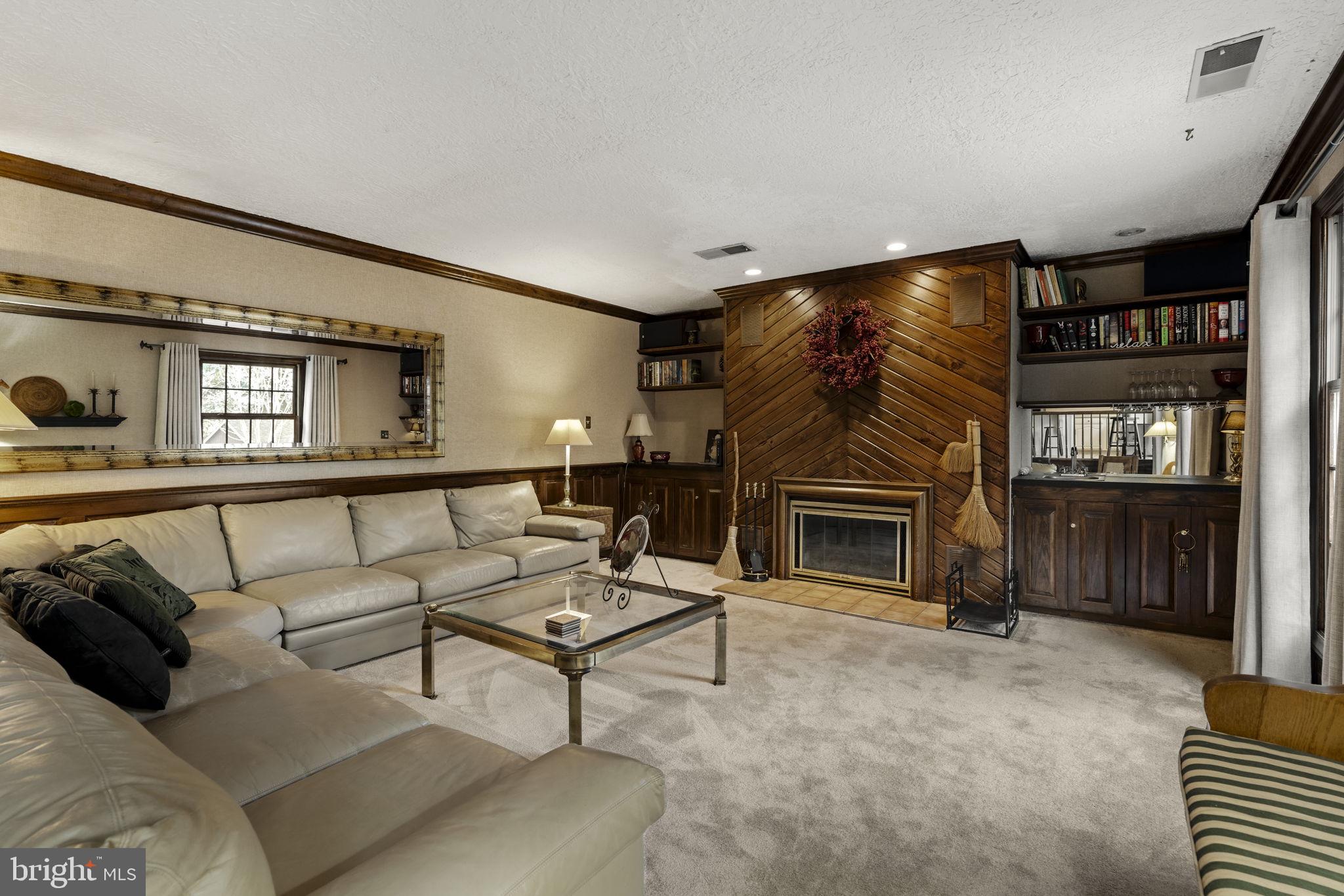 PENN OAKS SOUTH - Residential