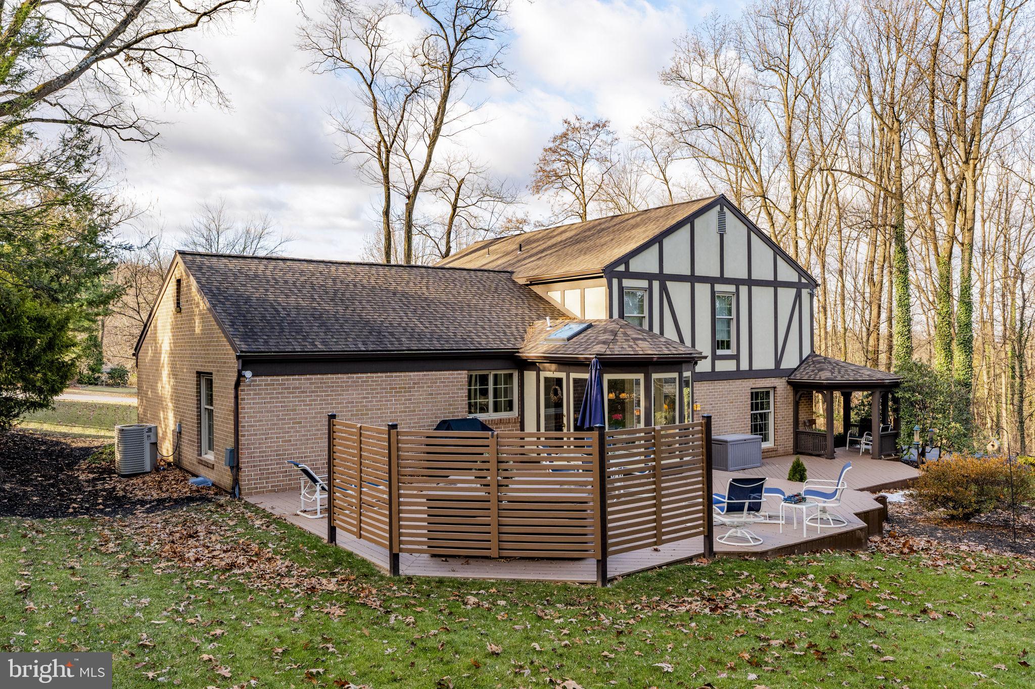 PENN OAKS SOUTH - Residential