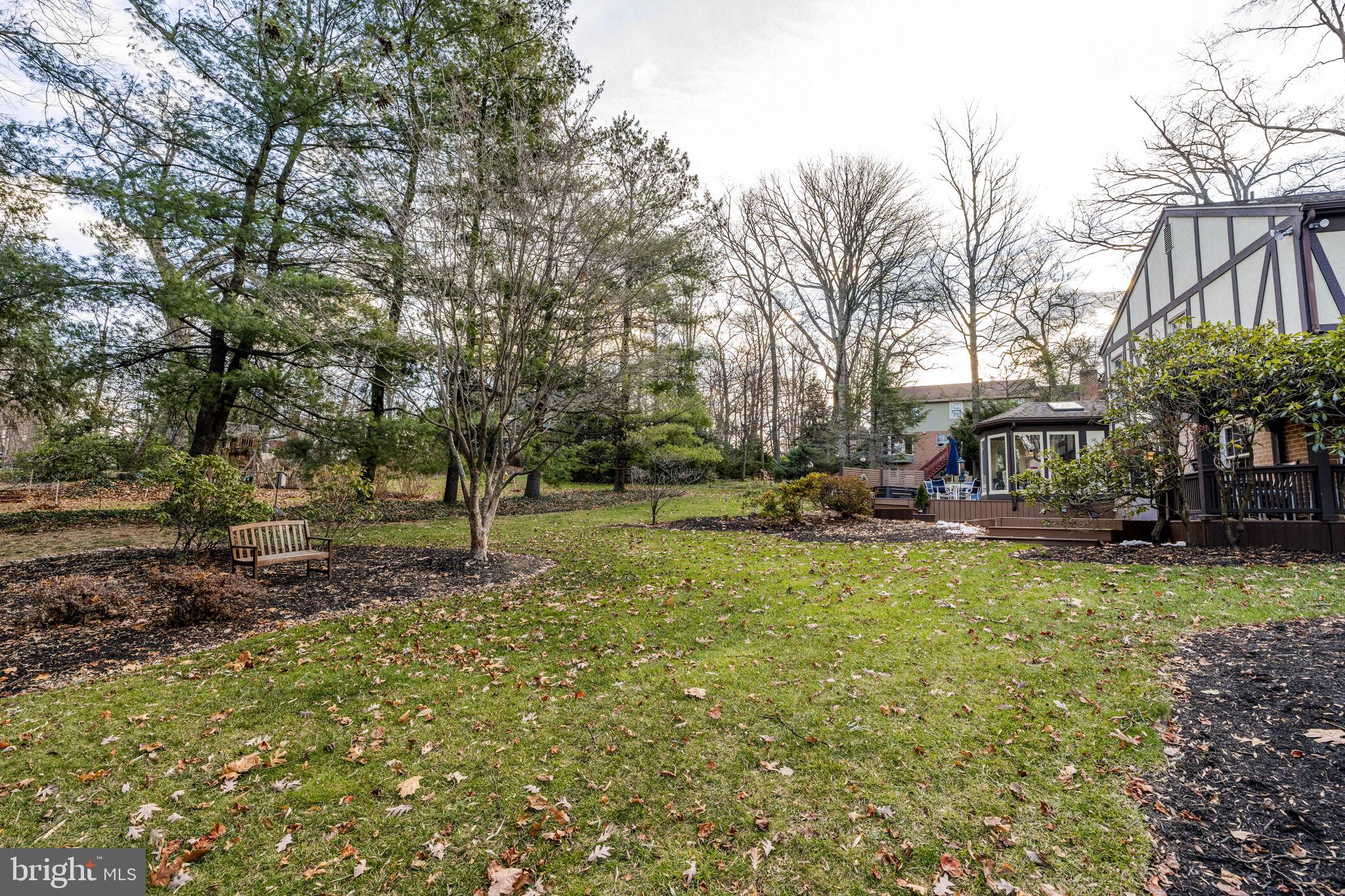 PENN OAKS SOUTH - Residential