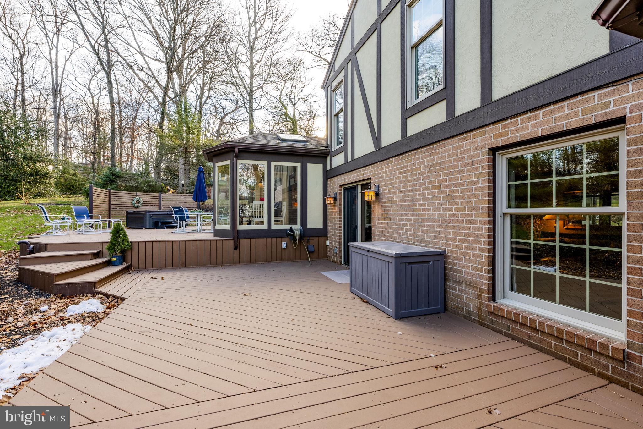 PENN OAKS SOUTH - Residential