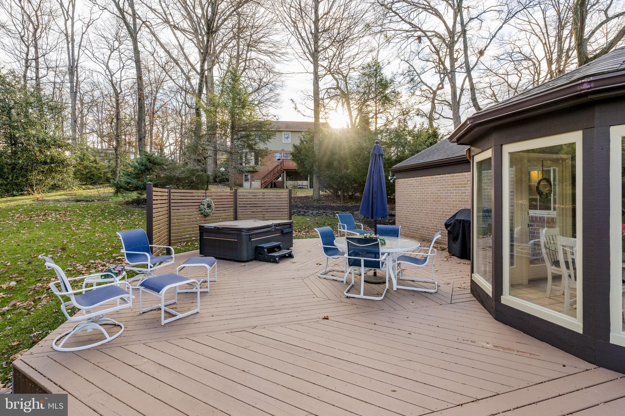 PENN OAKS SOUTH - Residential