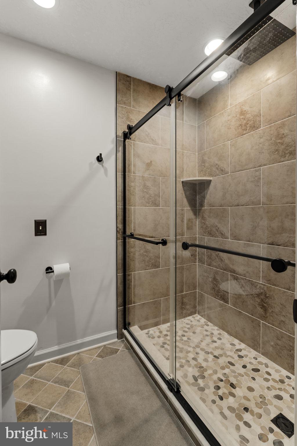 PENN OAKS SOUTH - Residential