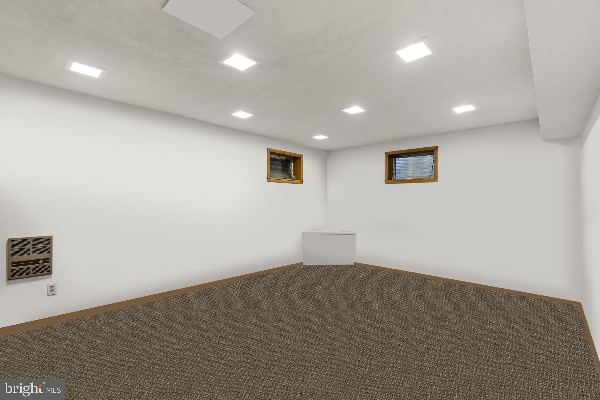 PENN OAKS SOUTH - Residential