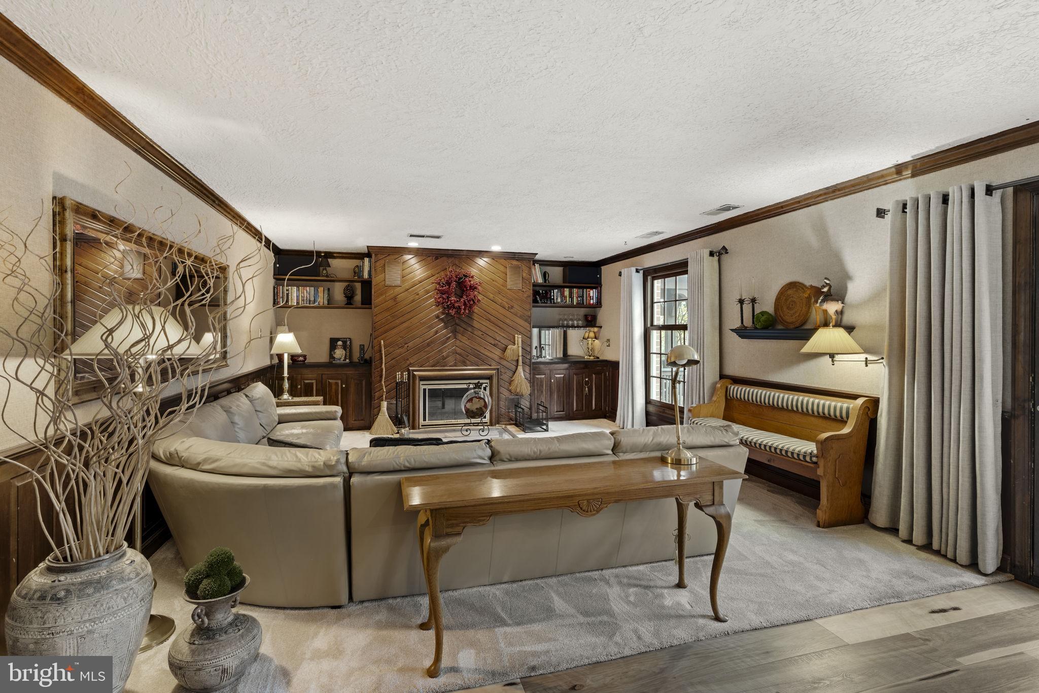 PENN OAKS SOUTH - Residential