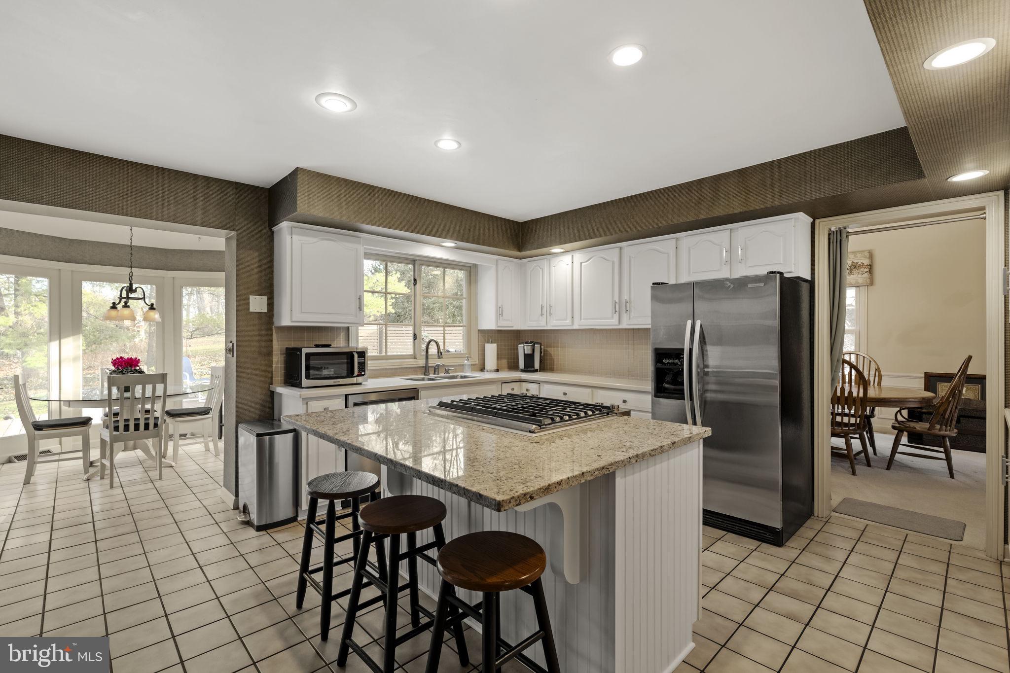 PENN OAKS SOUTH - Residential