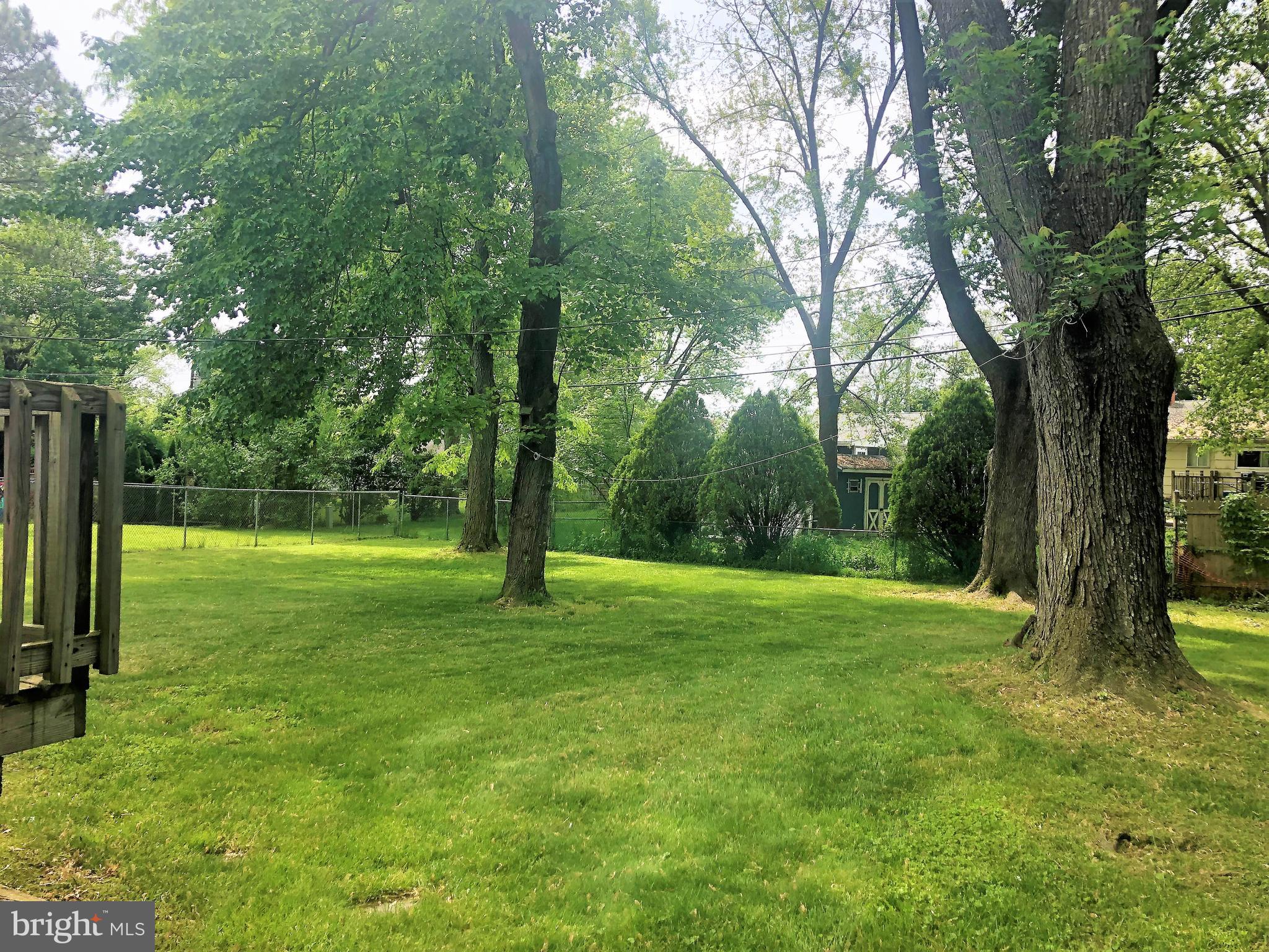 SUBURBIA - Residential