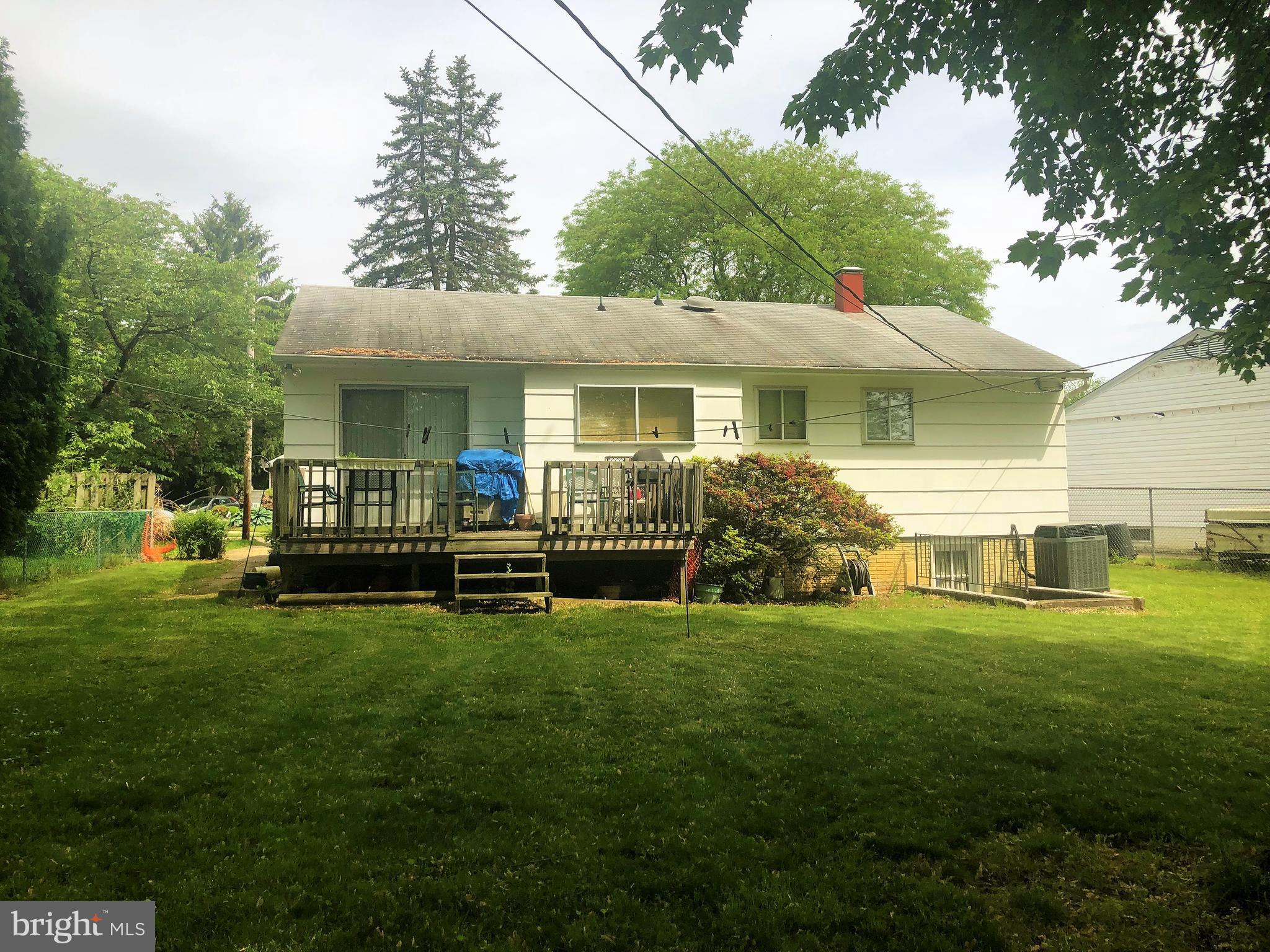 SUBURBIA - Residential