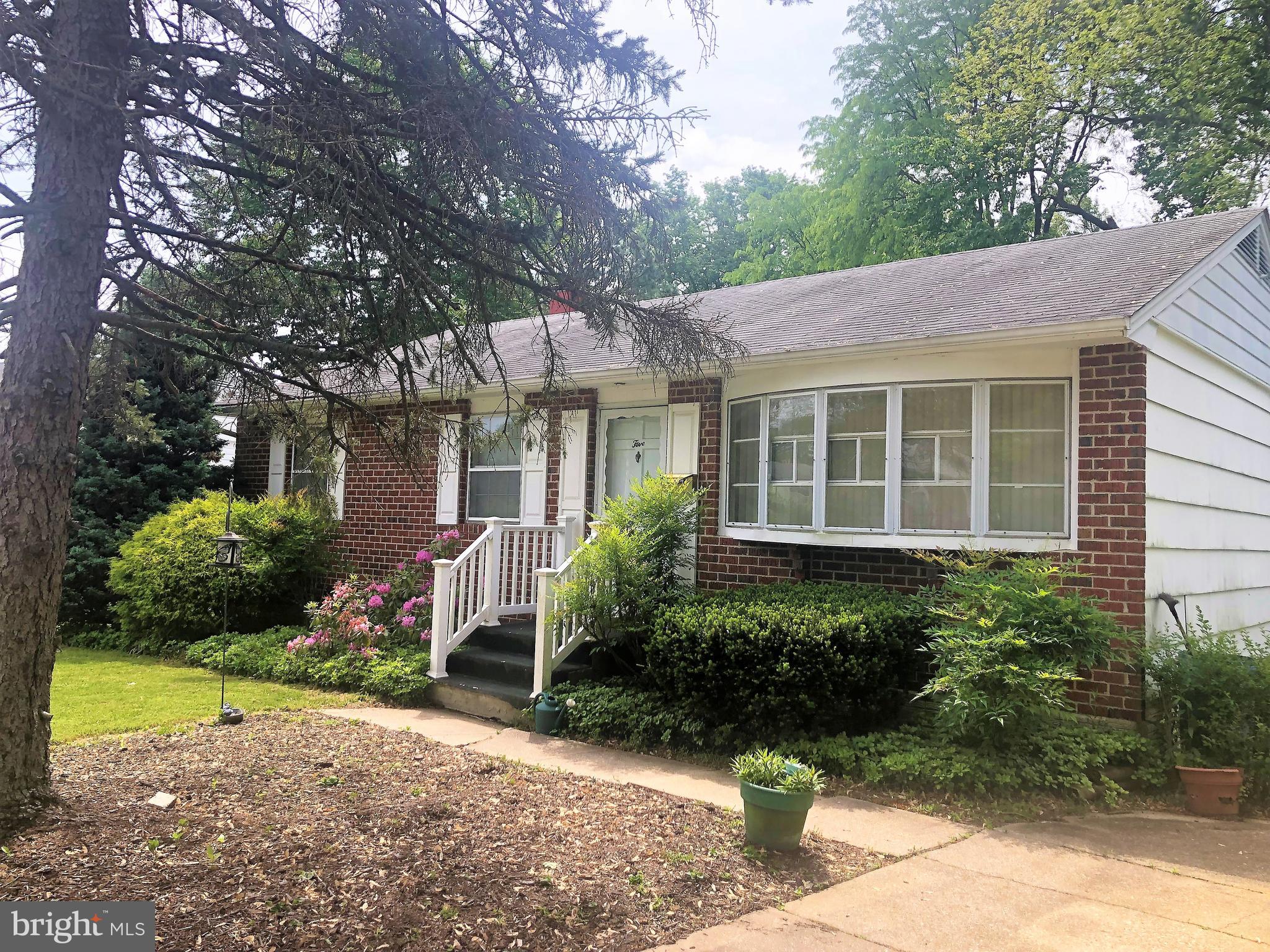 SUBURBIA - Residential