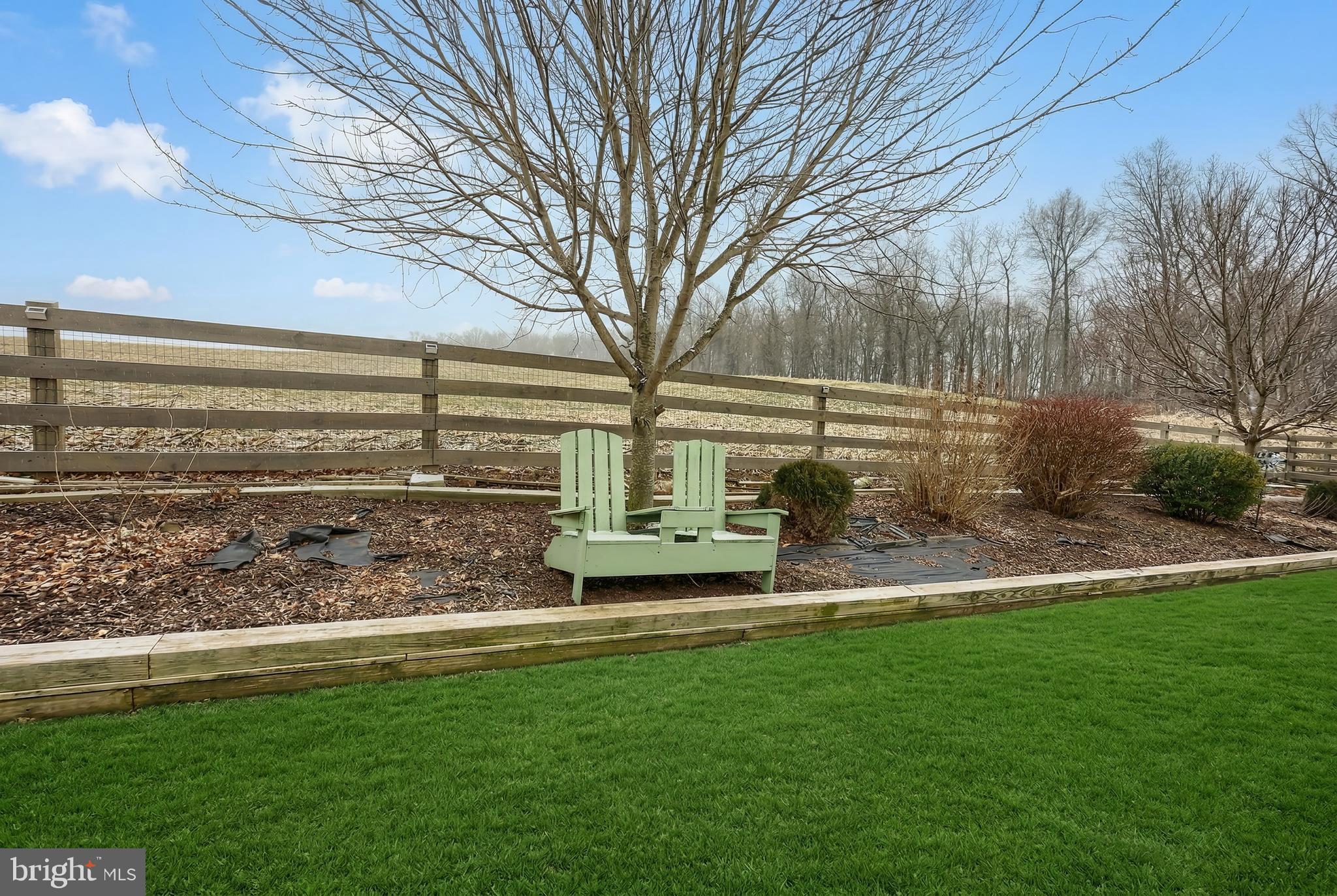 THE MEADOWS - Residential