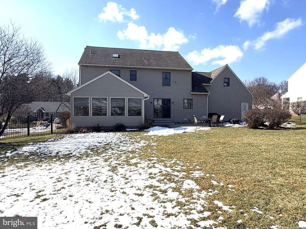 Photo of 15 Meadow Street, NEW FREEDOM, PA 17349 (MLS # PAYK2098452)