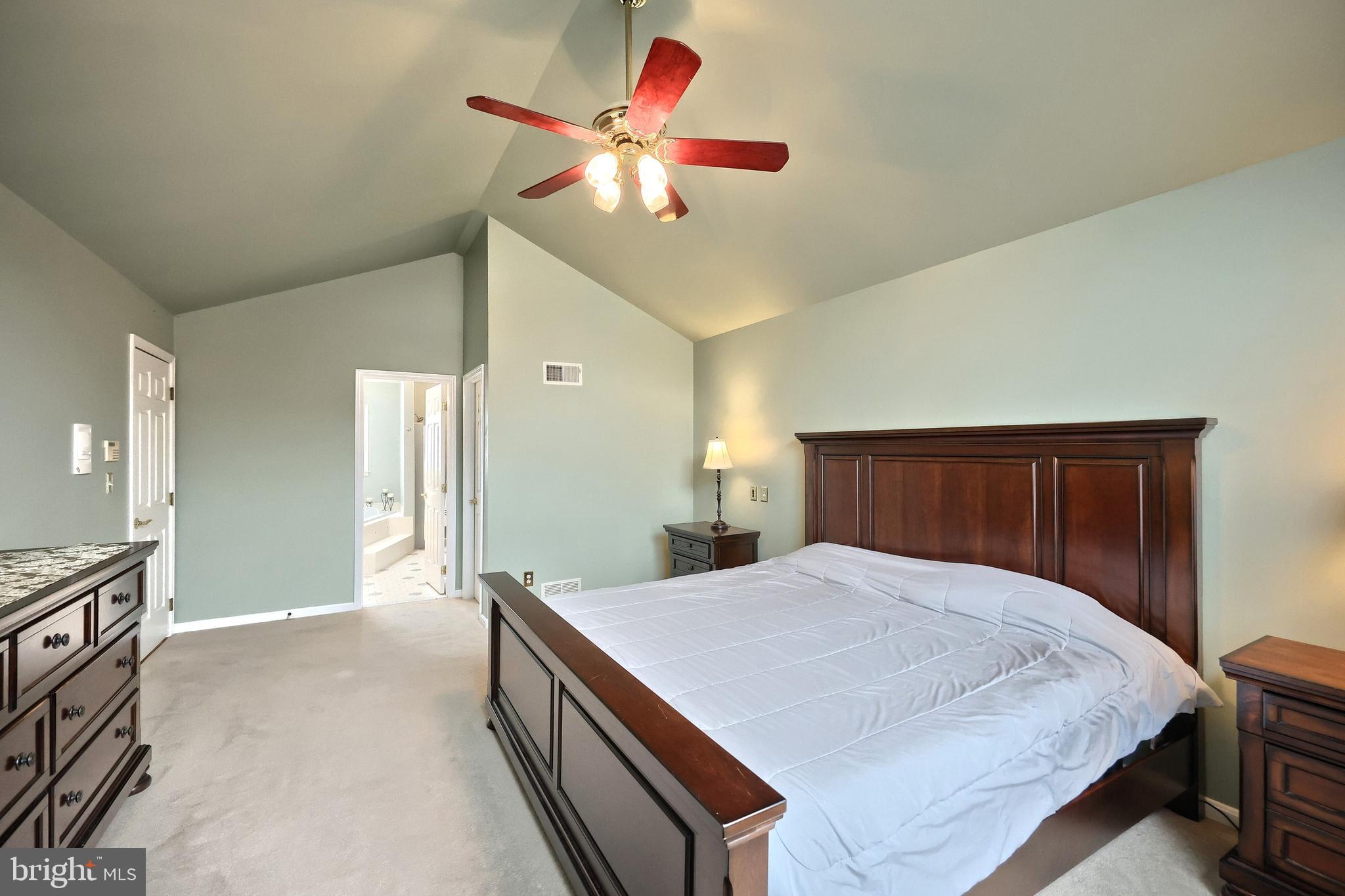 THE MEADOWS - Residential