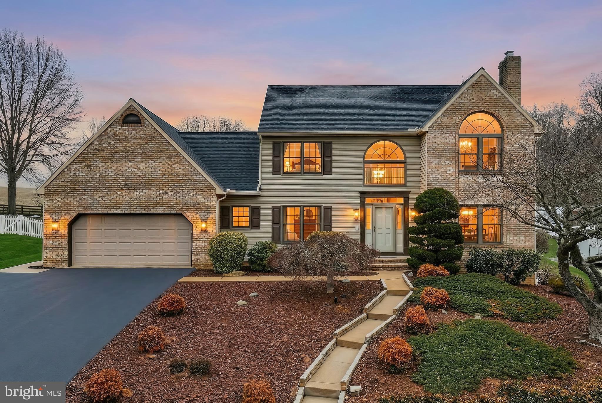 THE MEADOWS - Residential