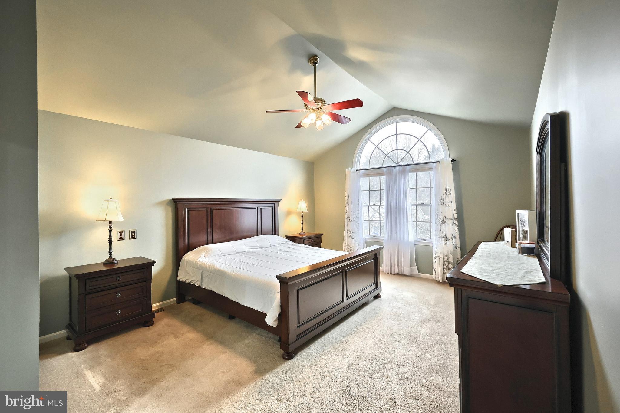 THE MEADOWS - Residential