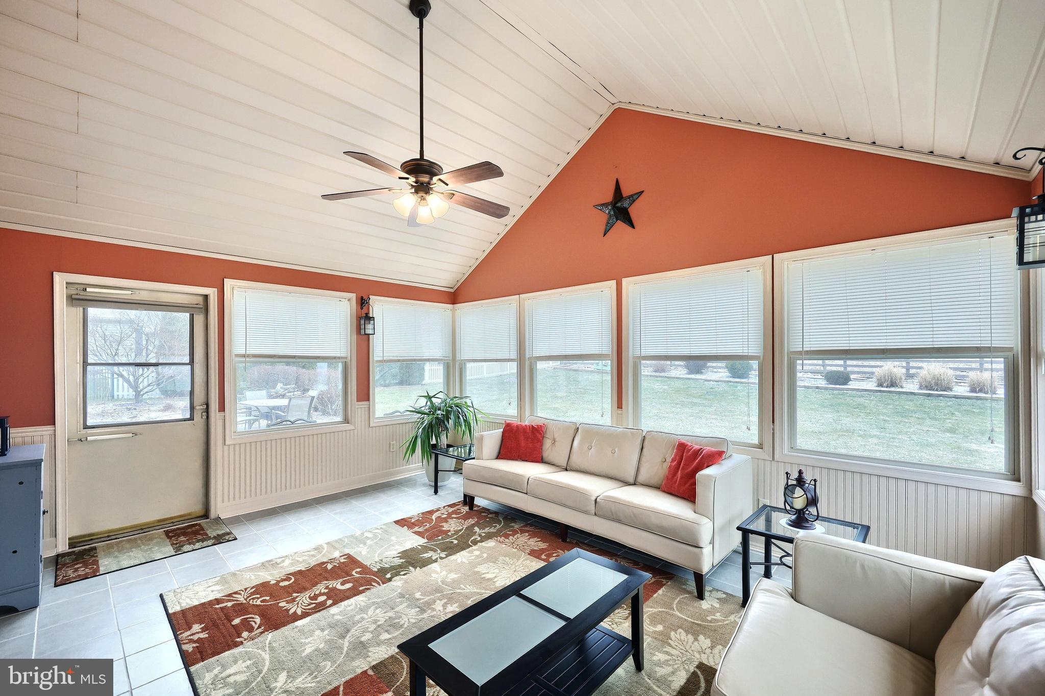 THE MEADOWS - Residential