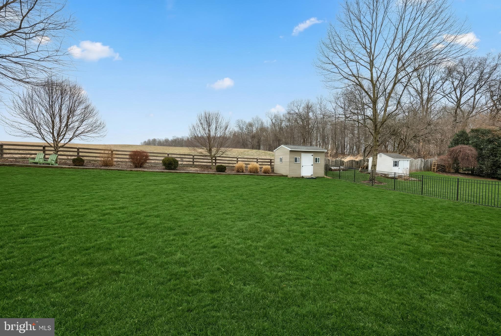 THE MEADOWS - Residential