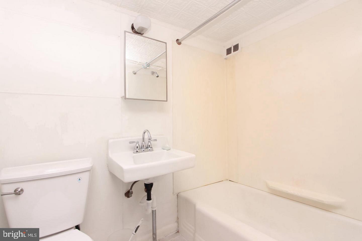 CANTON - Residential Lease