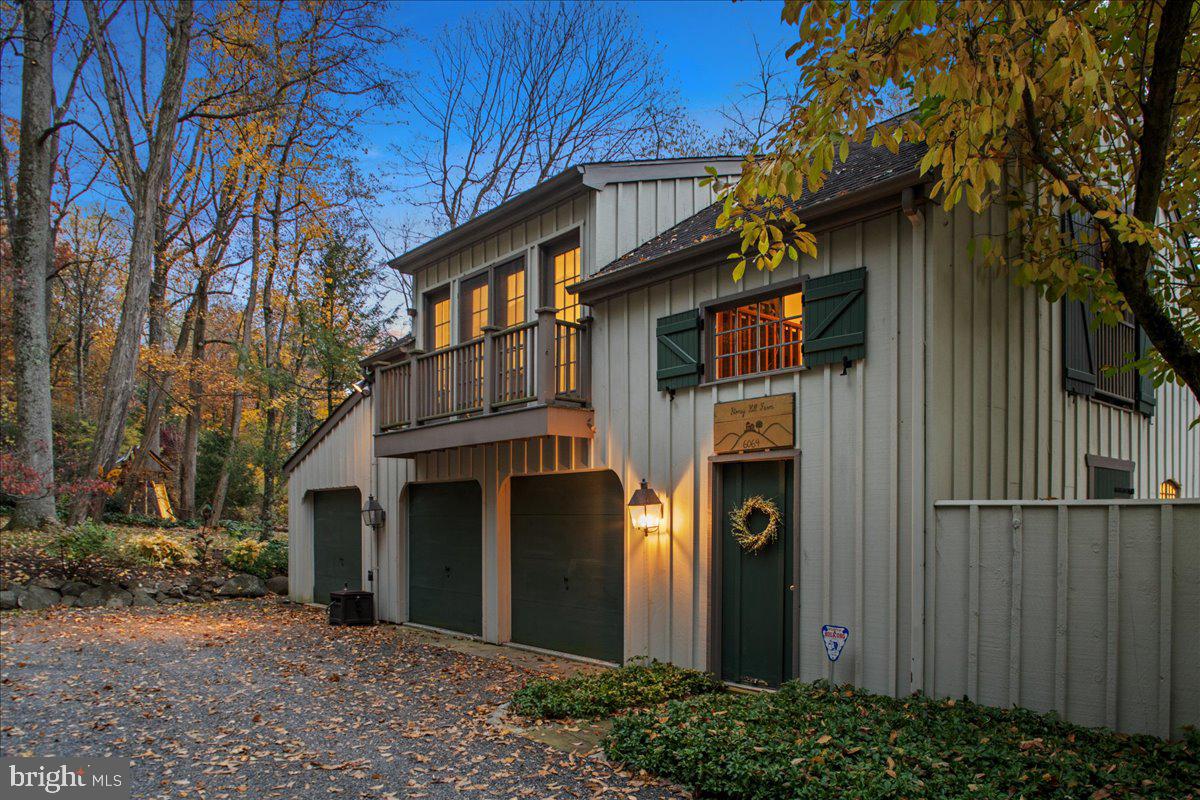 100 ACRE WOODS - Residential