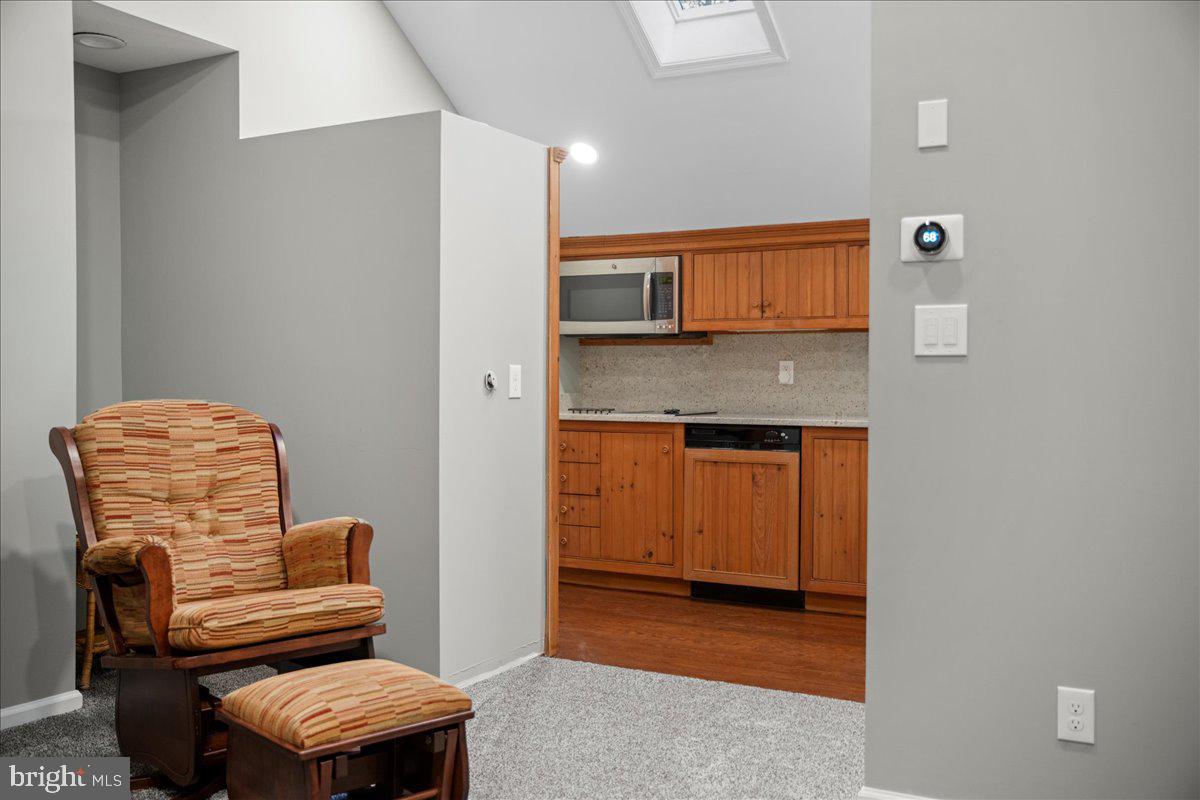 100 ACRE WOODS - Residential