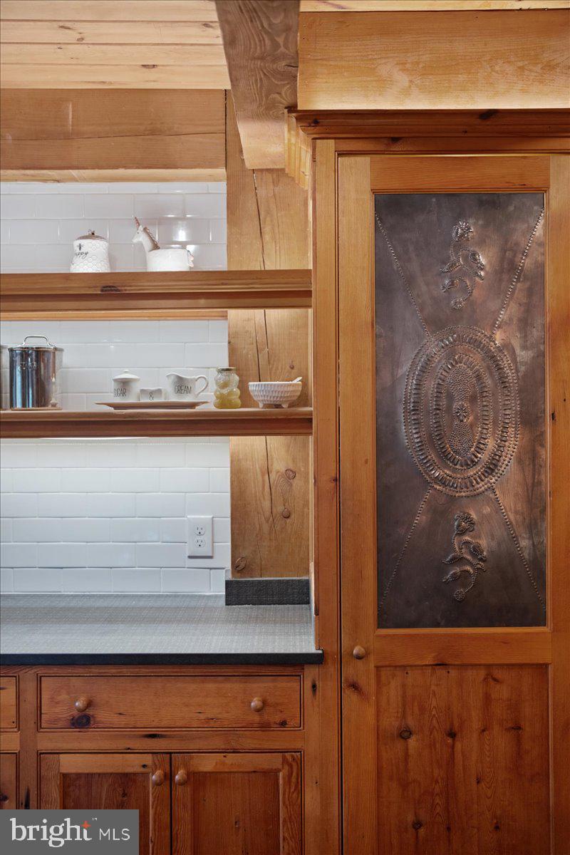 100 ACRE WOODS - Residential