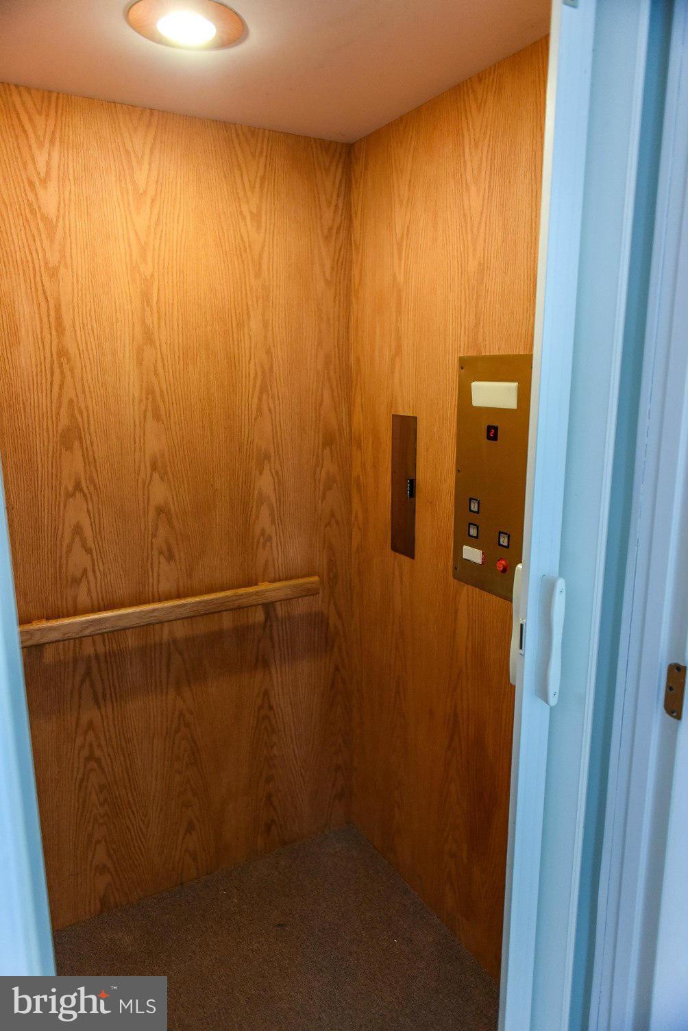 HARBOR POINT - Residential