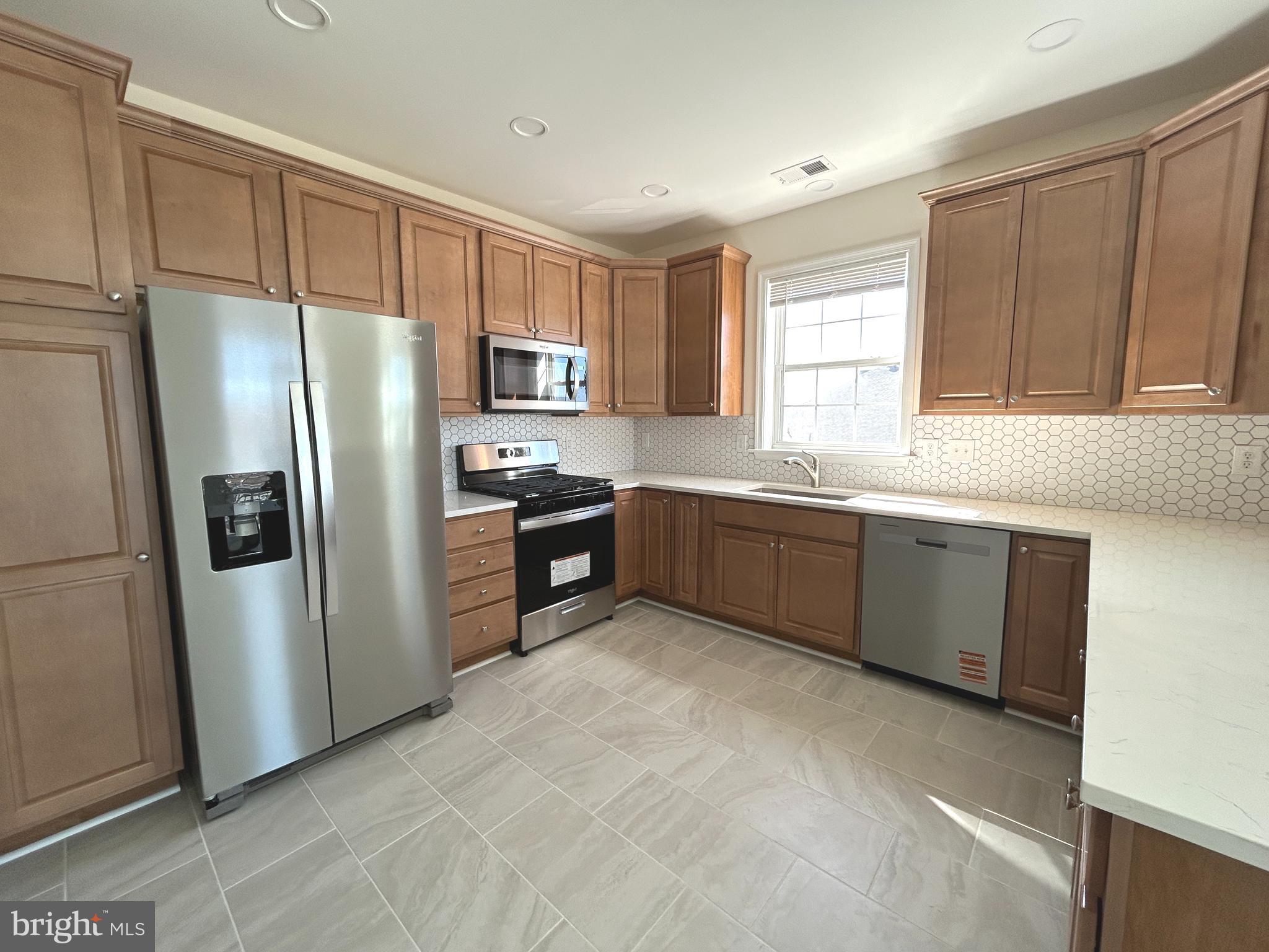 KING FARM - Residential Lease