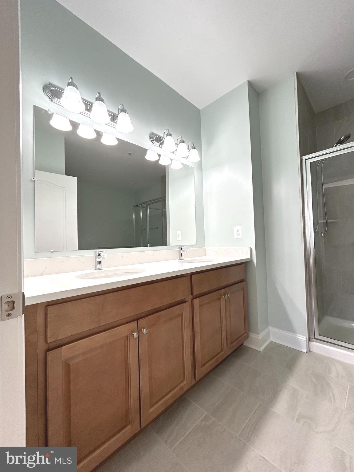 KING FARM - Residential Lease