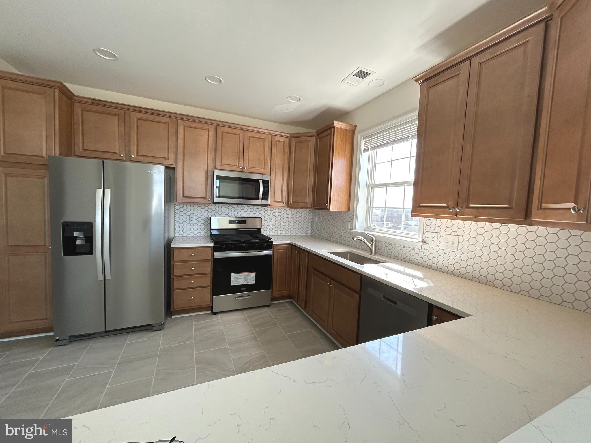 KING FARM - Residential Lease