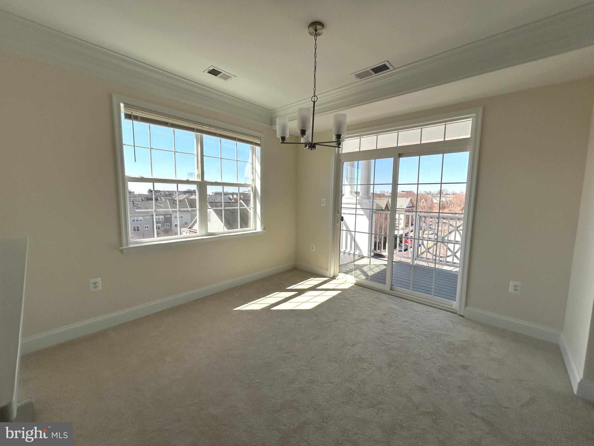 KING FARM - Residential Lease