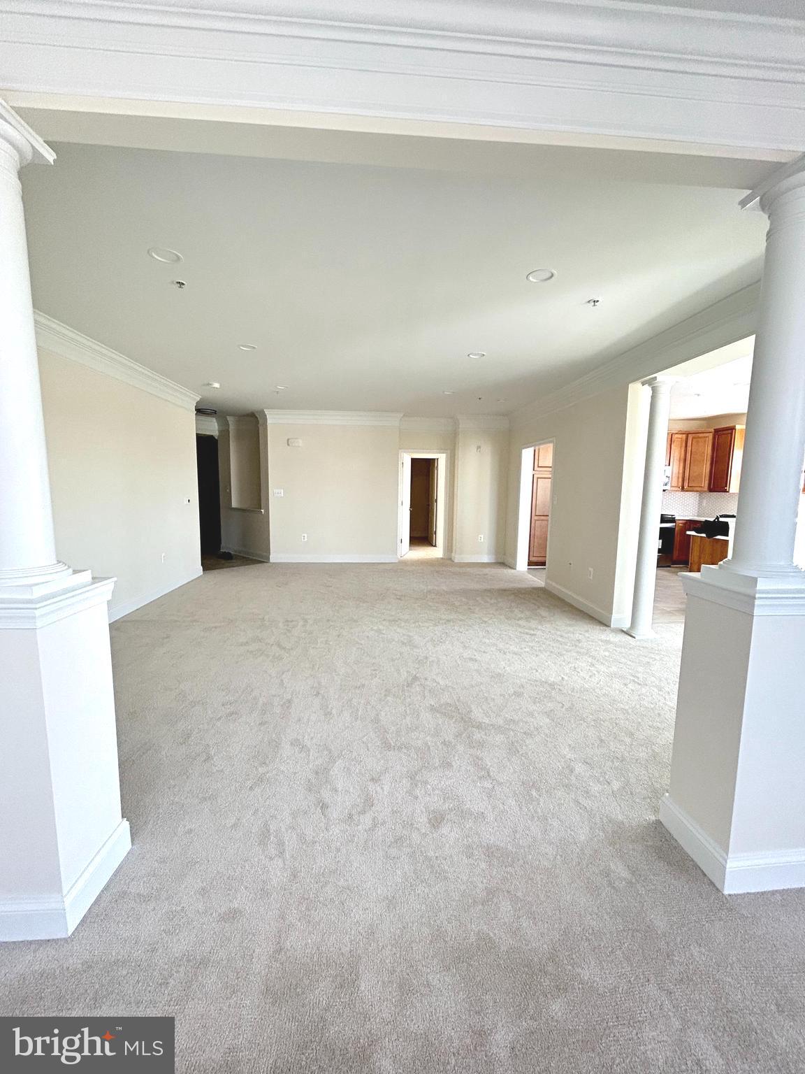 KING FARM - Residential Lease