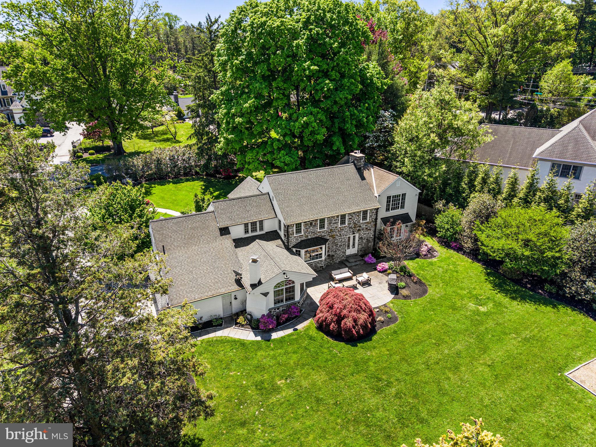 GLADWYNE - Residential