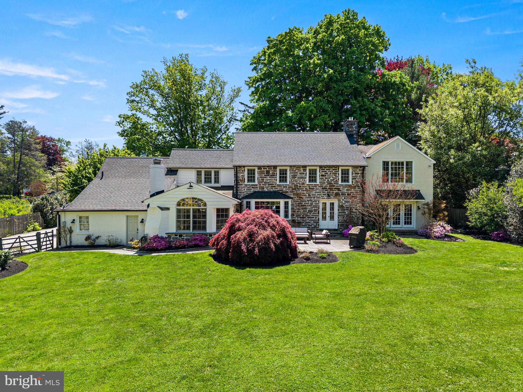 GLADWYNE - Residential