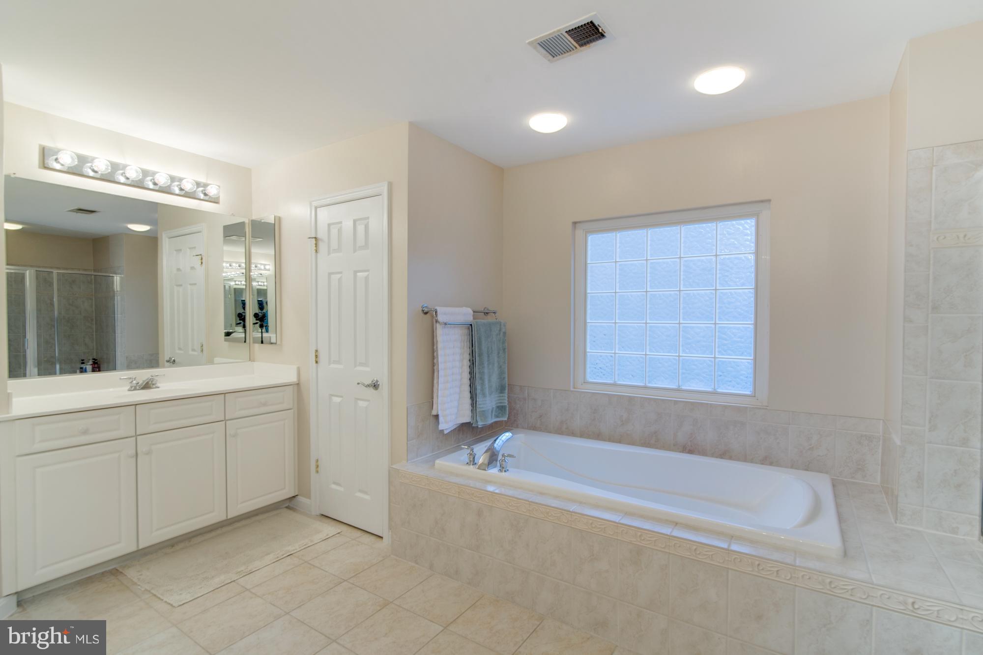 SPRING GLEN - Residential