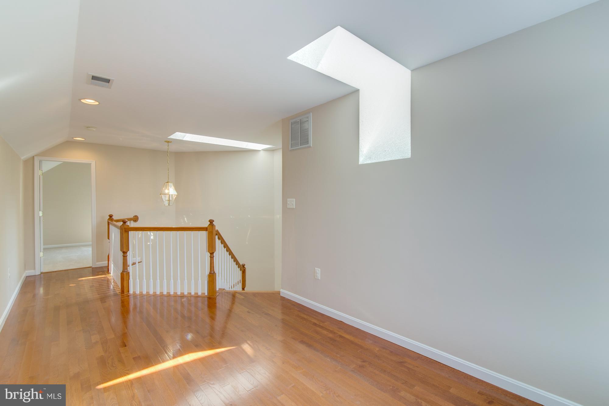 SPRING GLEN - Residential