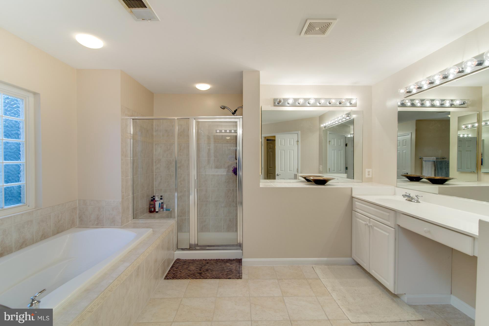 SPRING GLEN - Residential