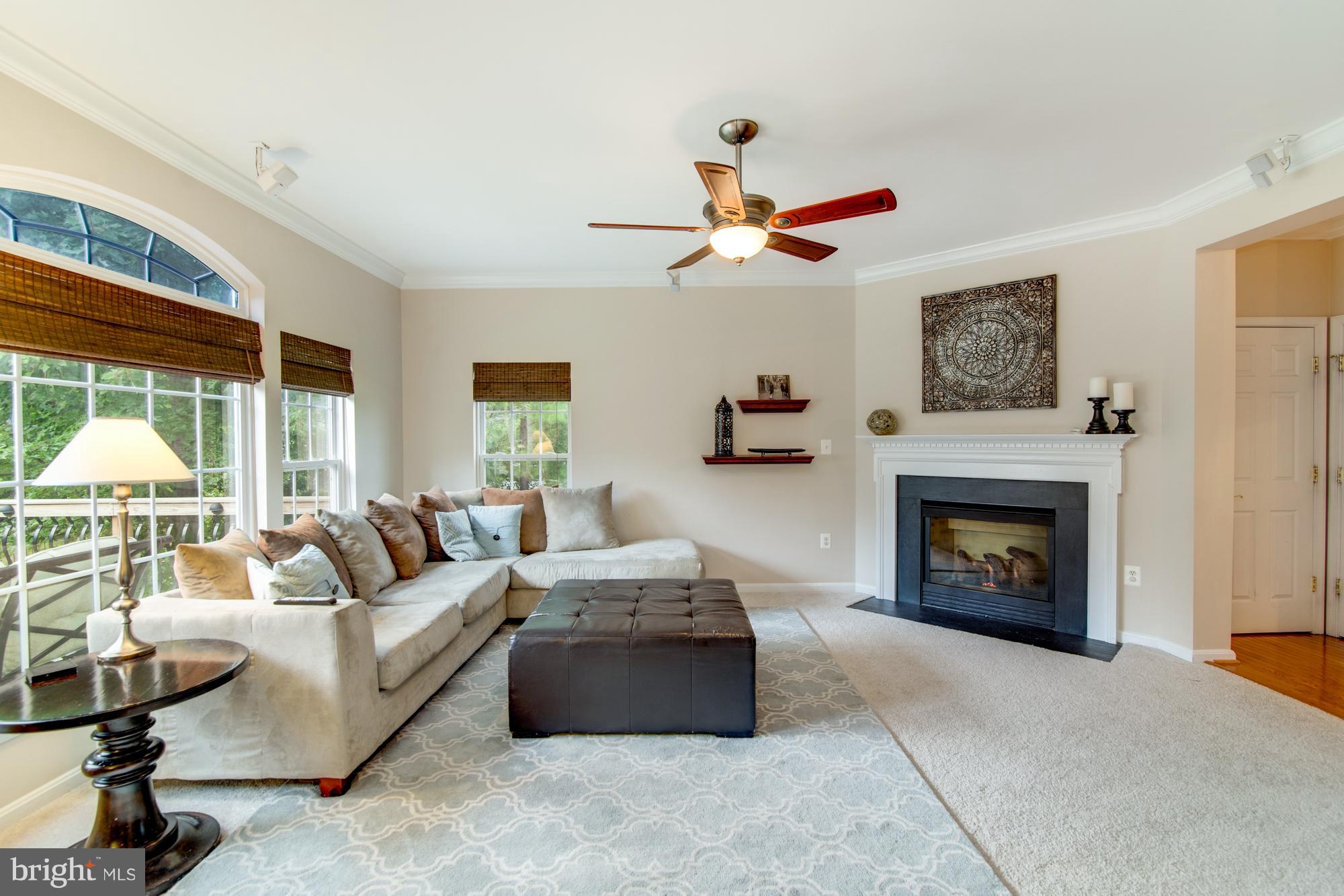 SPRING GLEN - Residential