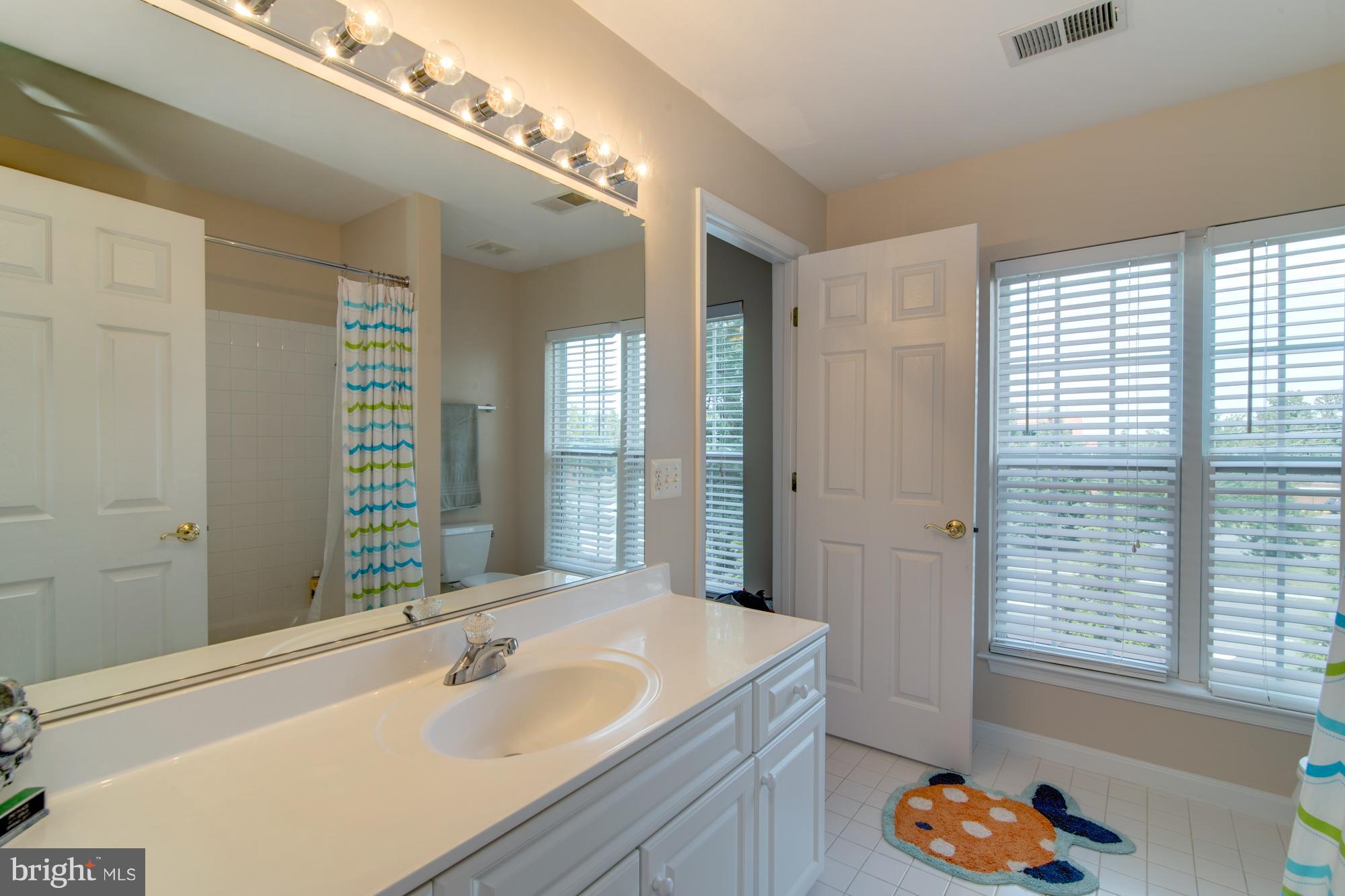 SPRING GLEN - Residential