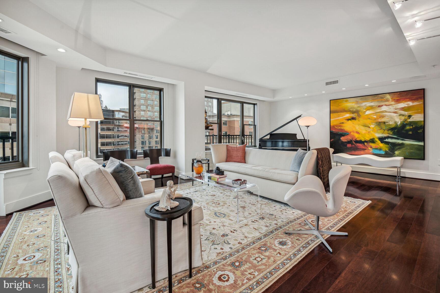 LIONSGATE - Residential