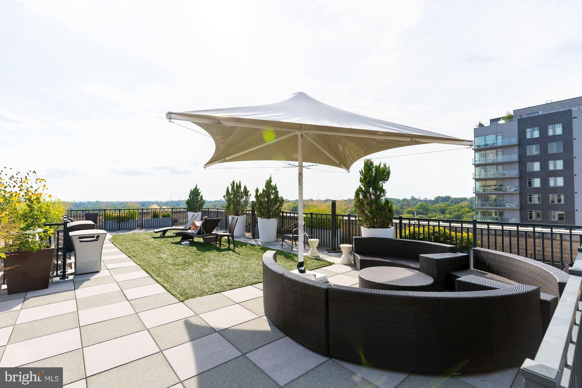 LIONSGATE - Residential