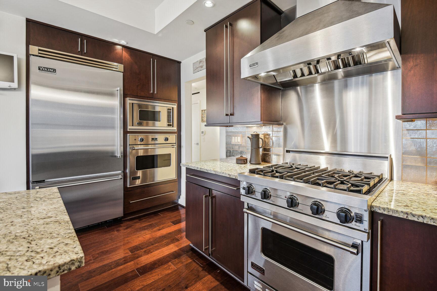 LIONSGATE - Residential