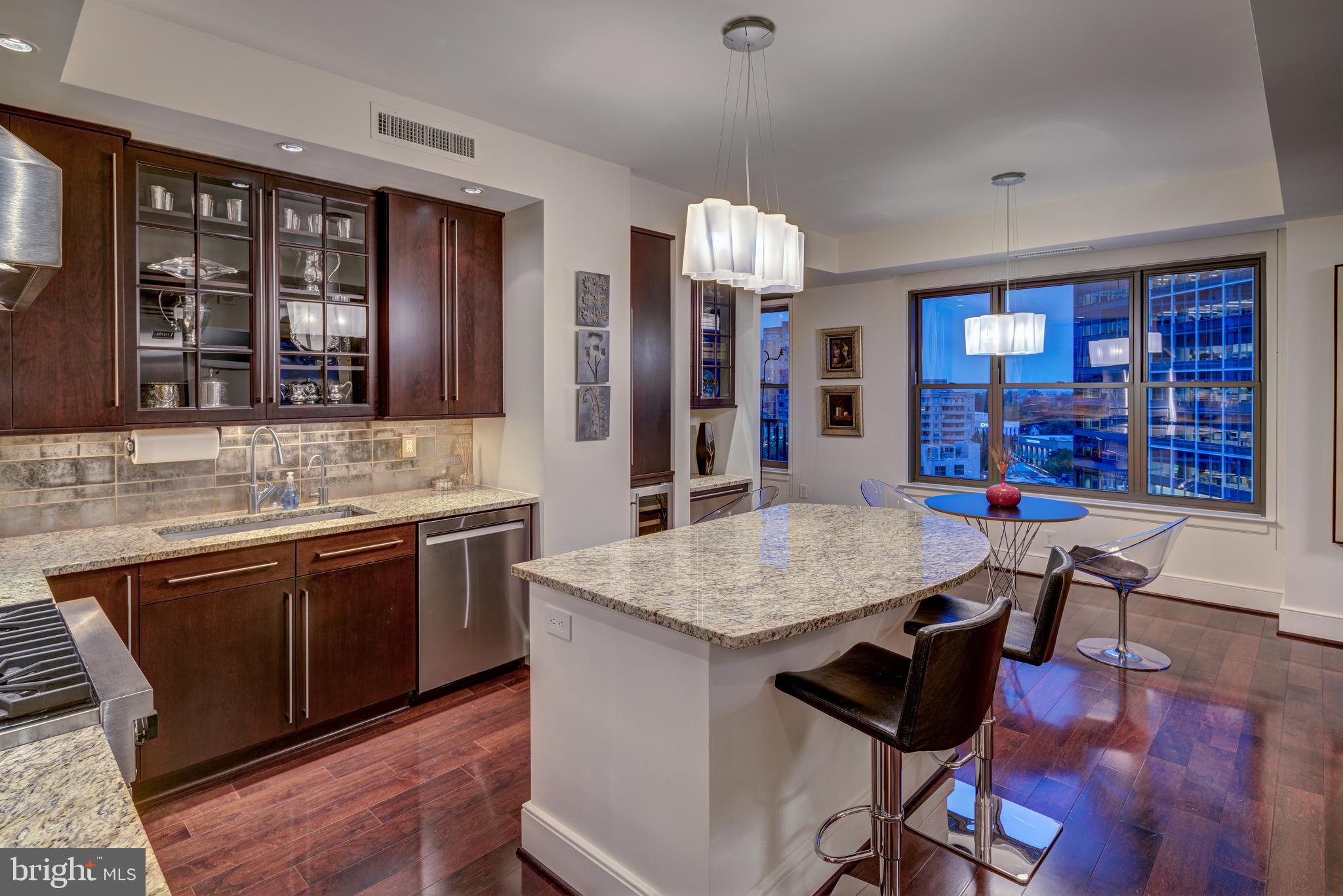 LIONSGATE - Residential