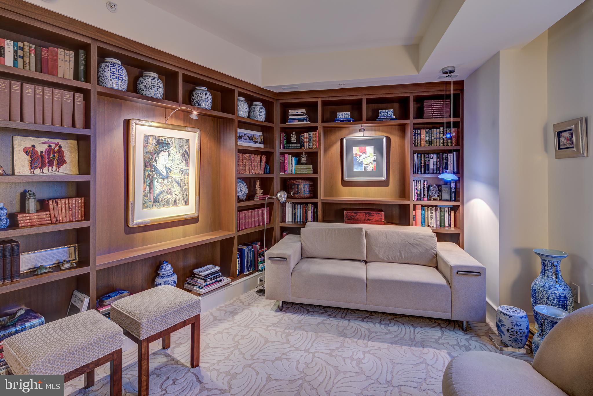 LIONSGATE - Residential