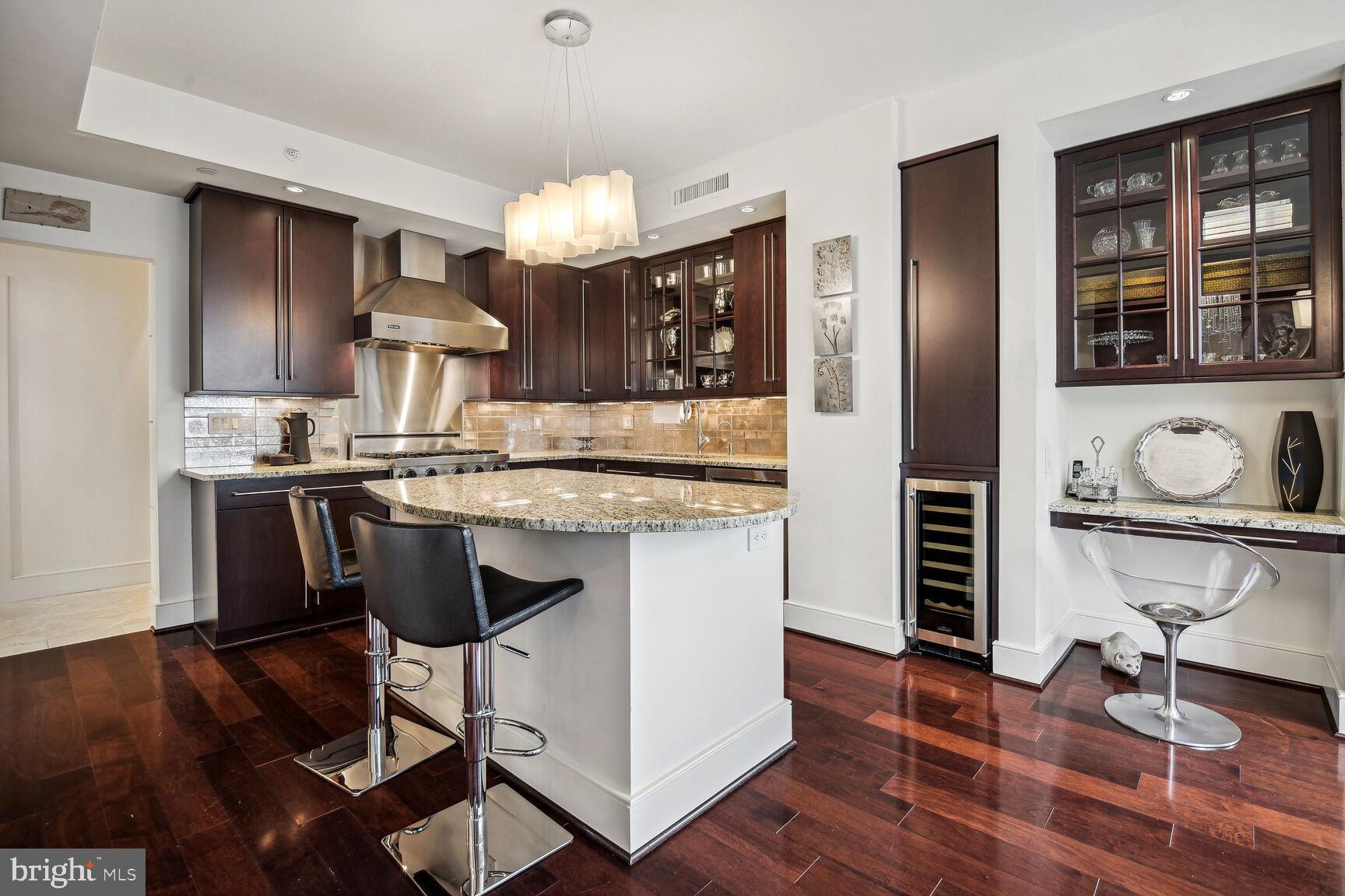 LIONSGATE - Residential