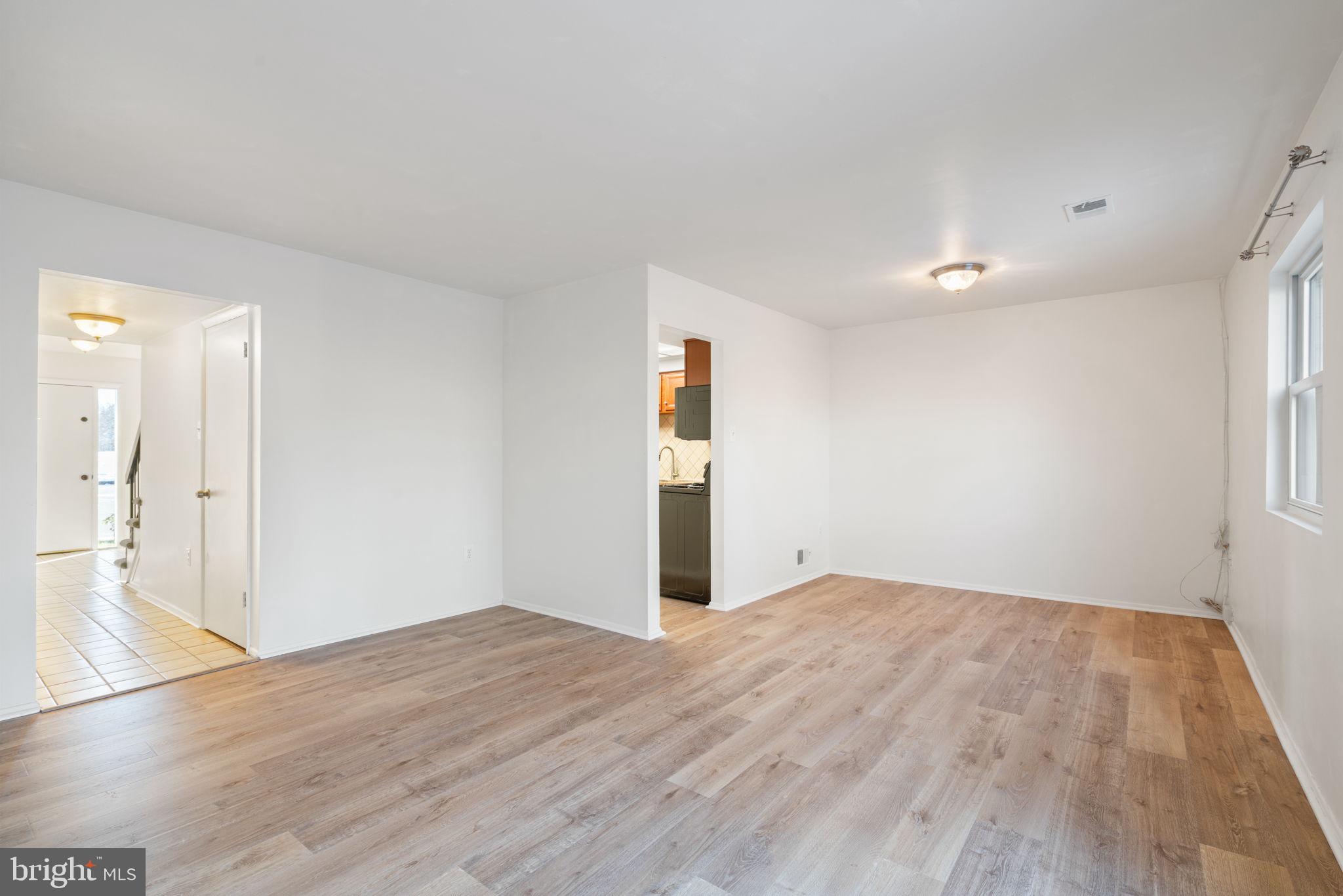 SUGARLAND RUN - Residential Lease