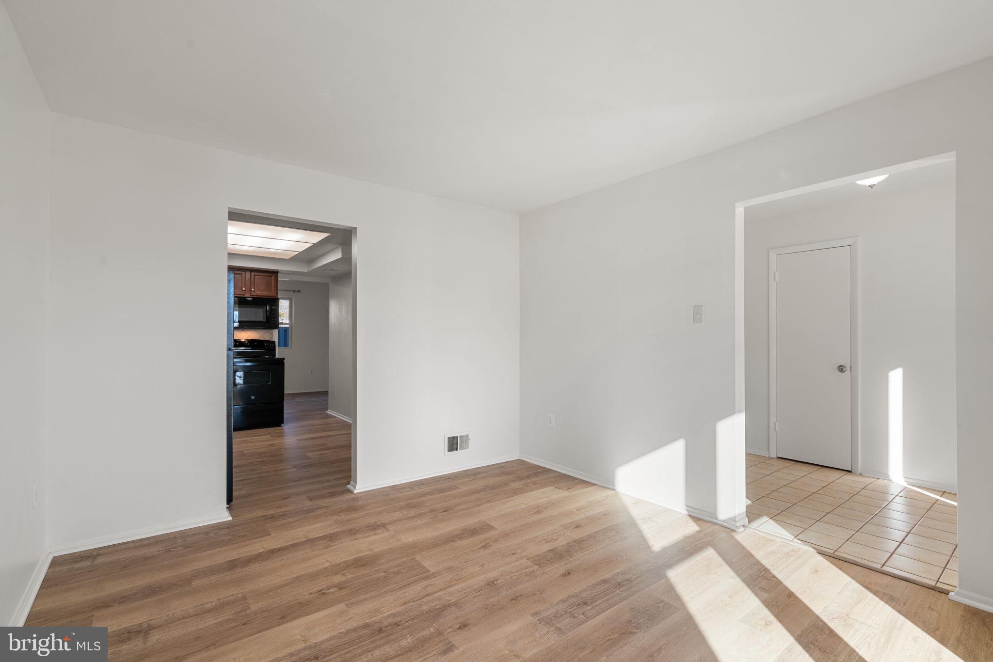 SUGARLAND RUN - Residential Lease