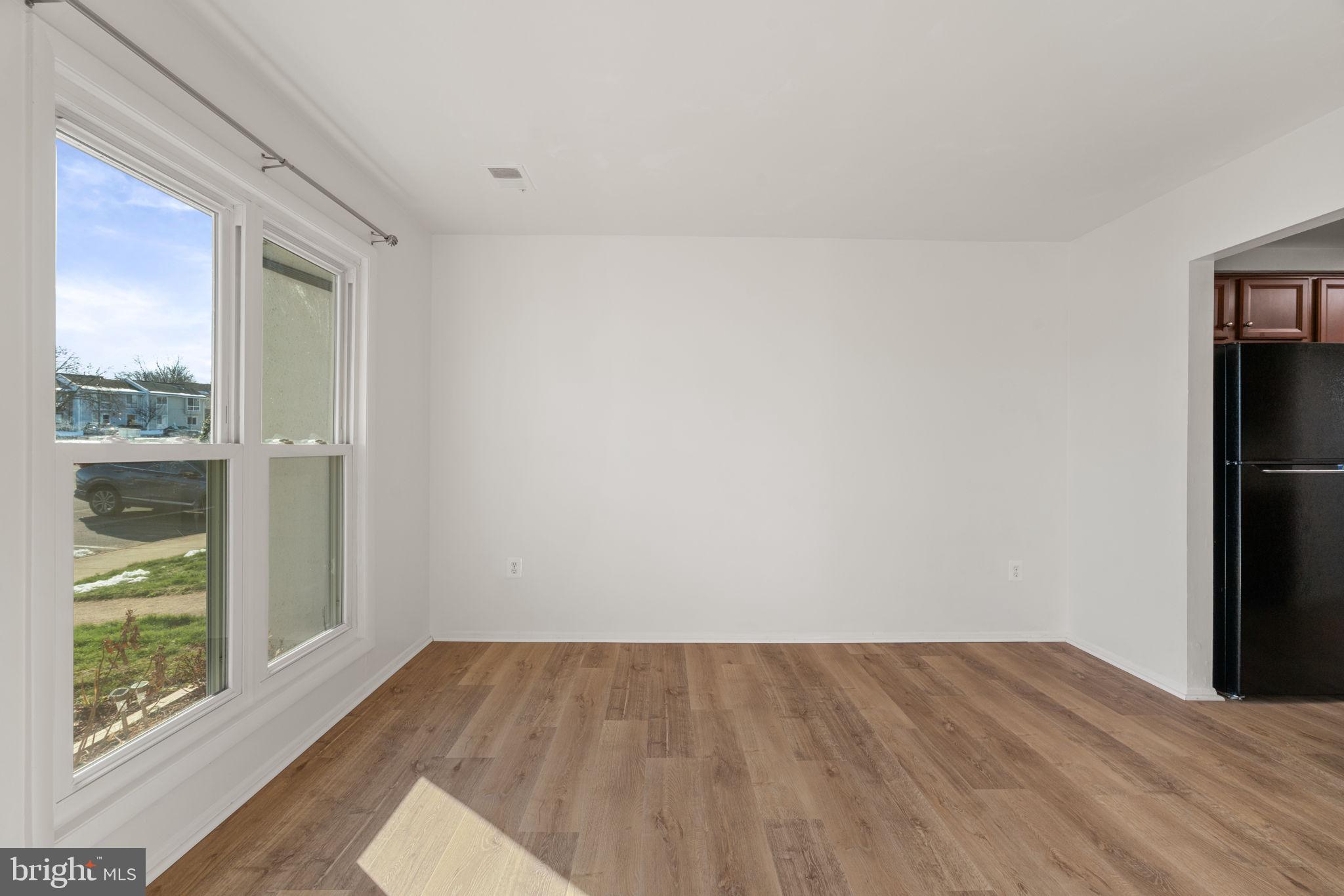 SUGARLAND RUN - Residential Lease