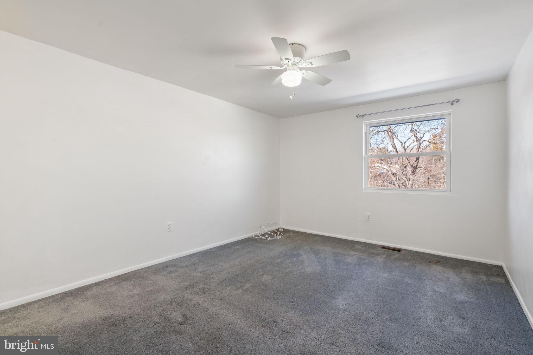 SUGARLAND RUN - Residential Lease