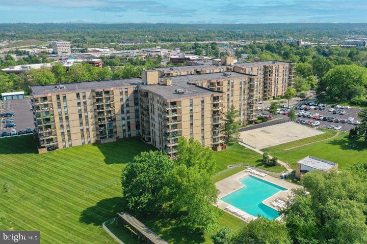 PLYMOUTH HILL - Residential