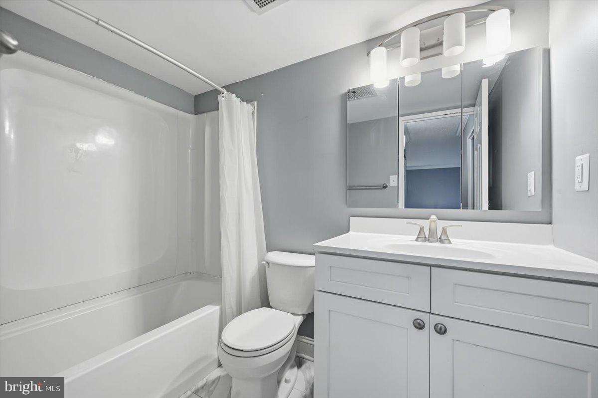 PLYMOUTH HILL - Residential